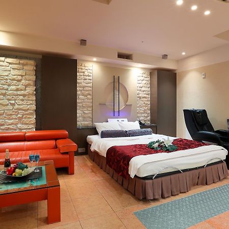 Hotel Axis -アクシス- (Adults Only) Ōsaka Eksteriør bilde