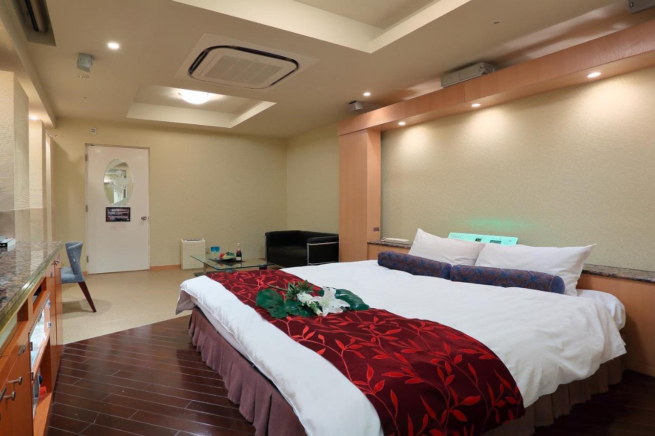 Hotel Axis -アクシス- (Adults Only) Ōsaka Eksteriør bilde