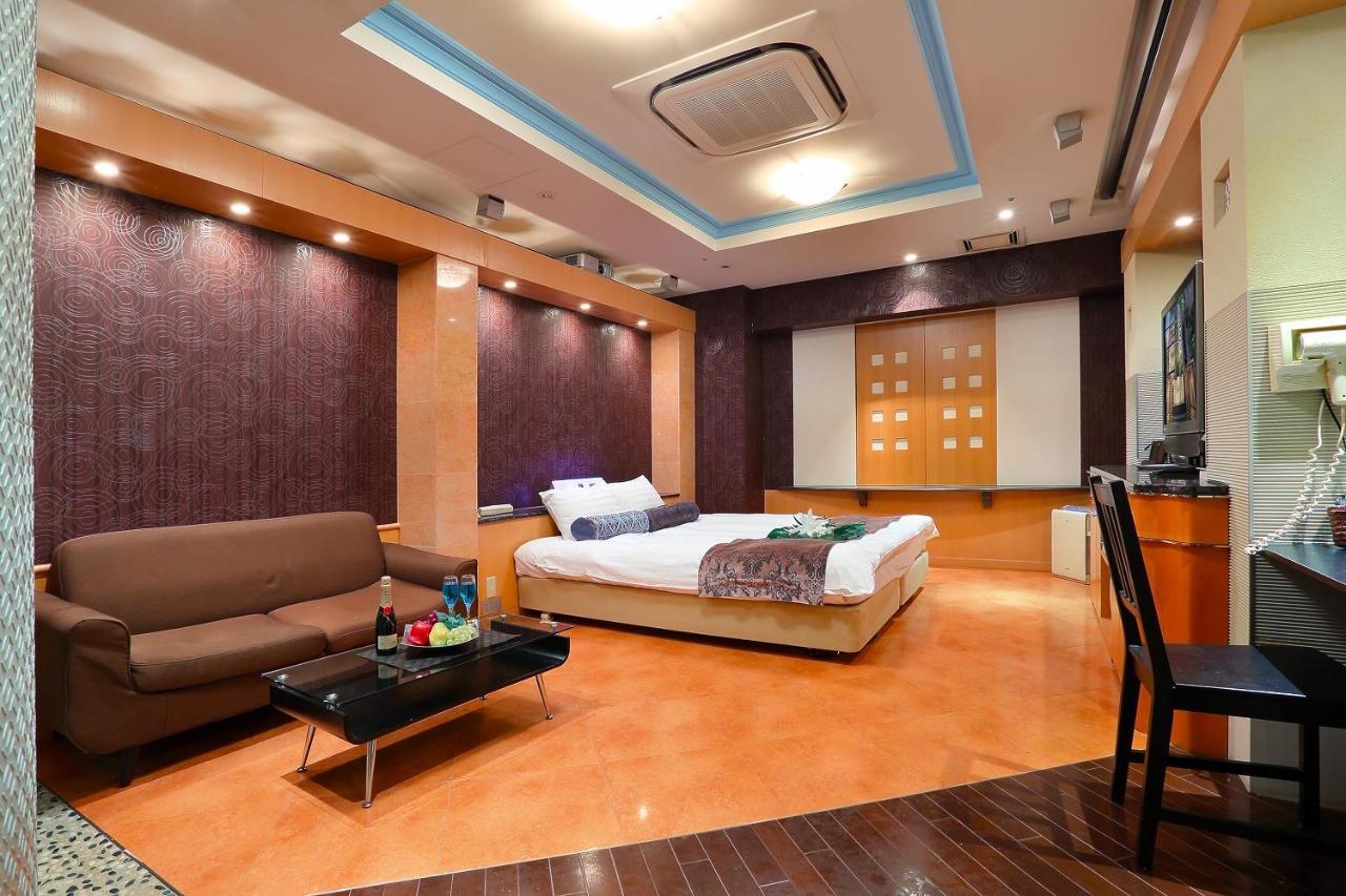 Hotel Axis -アクシス- (Adults Only) Ōsaka Eksteriør bilde